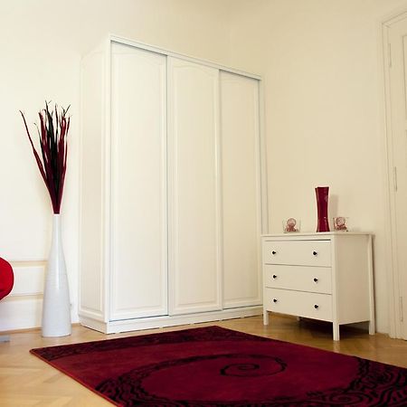 Cherry Charm Apartments Prague Exterior photo