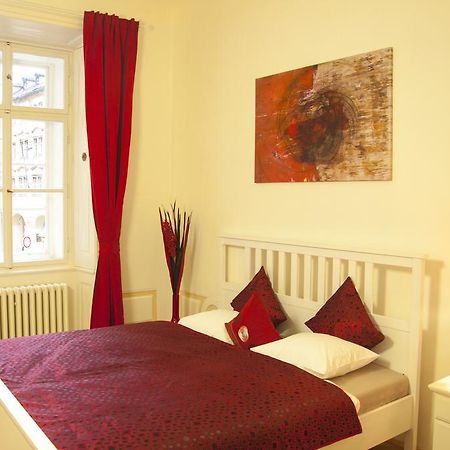 Cherry Charm Apartments Prague Room photo