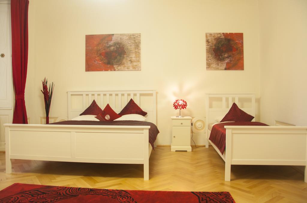 Cherry Charm Apartments Prague Room photo
