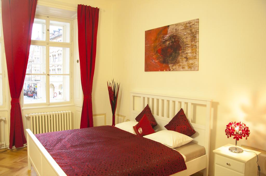 Cherry Charm Apartments Prague Room photo