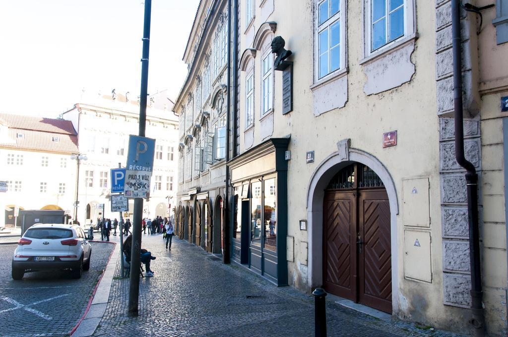 Cherry Charm Apartments Prague Room photo
